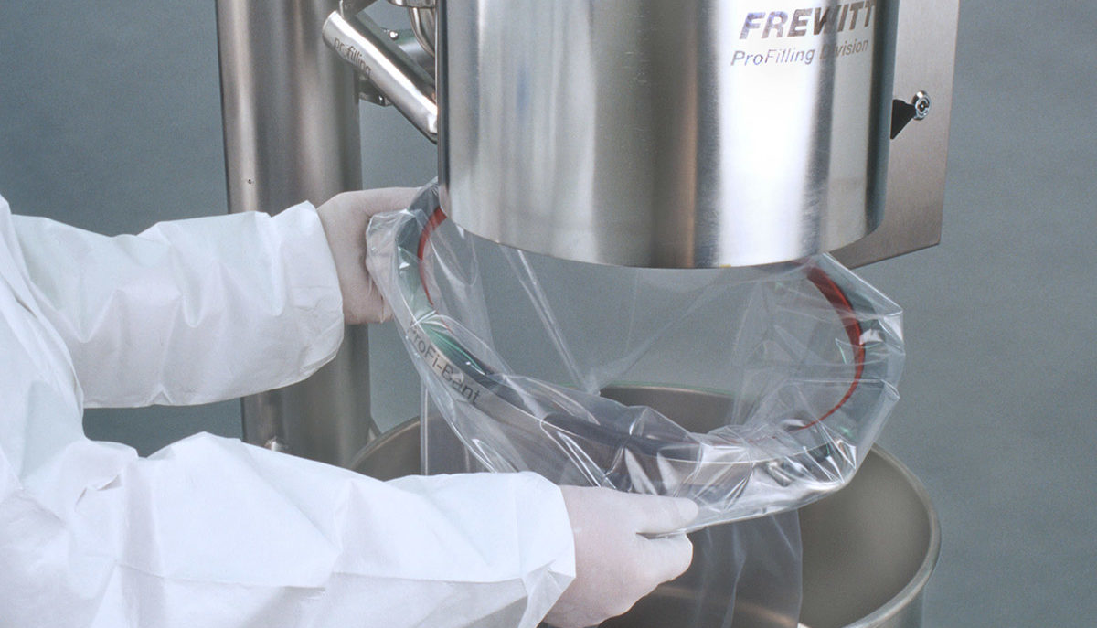 Frewitt-machine for powder processing in the pharmaceutical industry